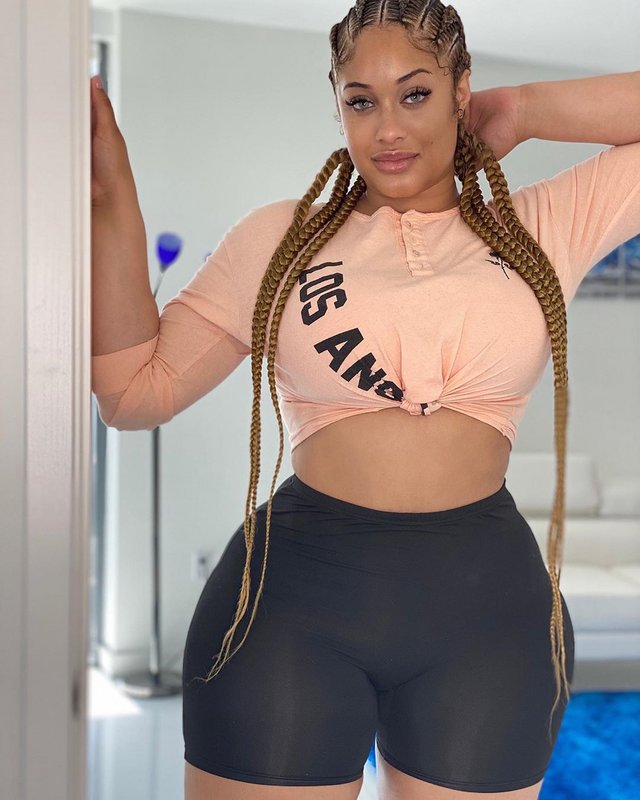 Kristiana king onlyfans mega below