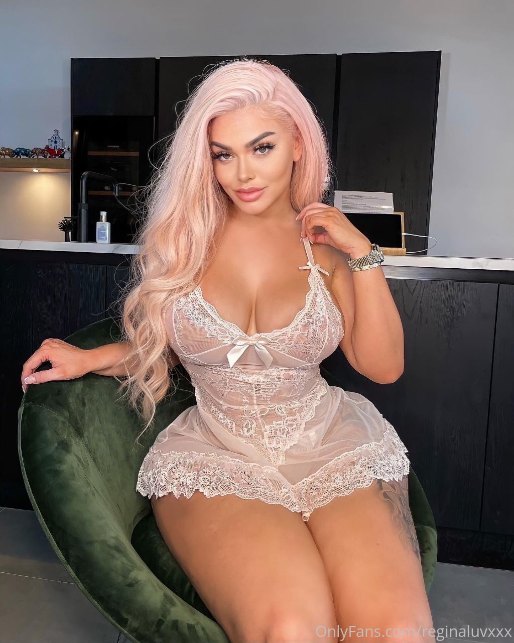 Regina luv onlyfans mega below