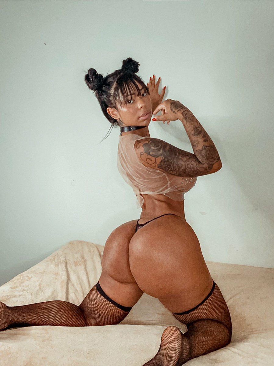 valentina ferraz onlyfans mega below