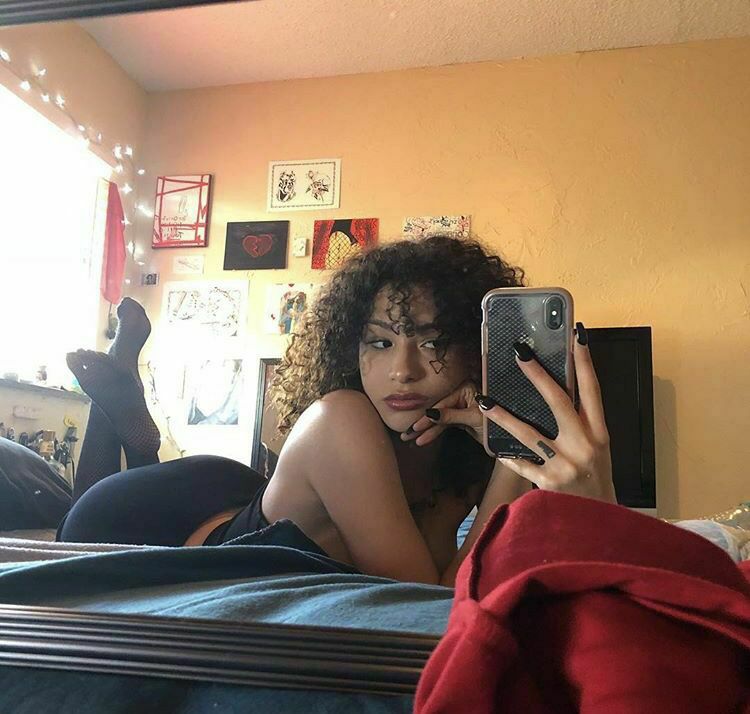 valeriedied onlyfans mega below