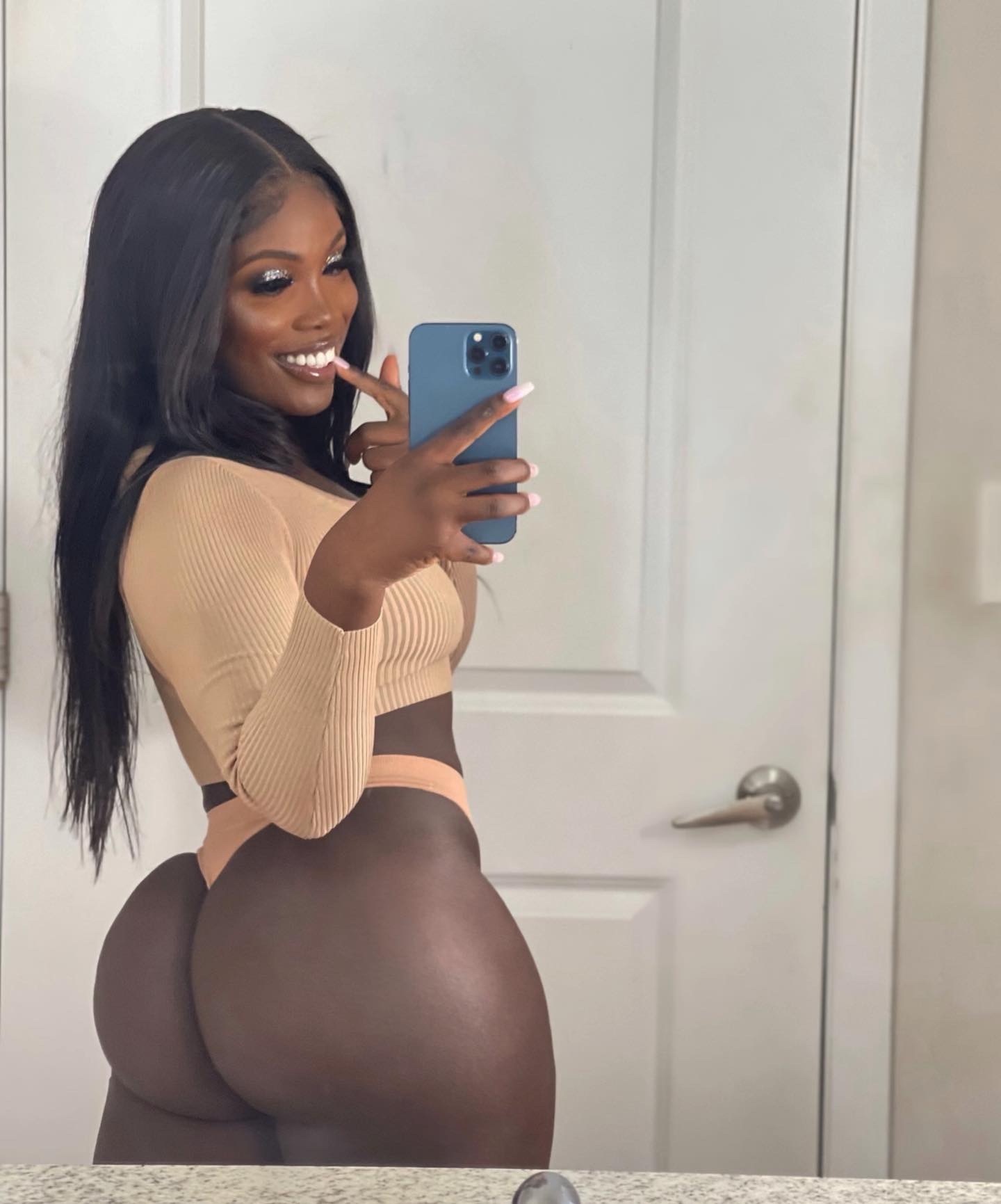 3in1 onlyfans mega pack below