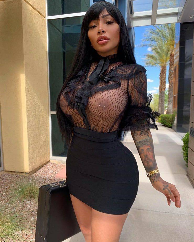 brittanya onlyfans mega below