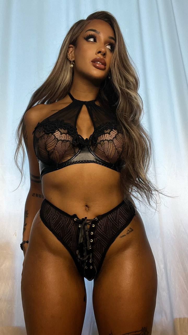 zoeyxsinn onlyfans mega below