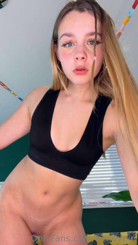 bendypiiri onlyfans mega below
