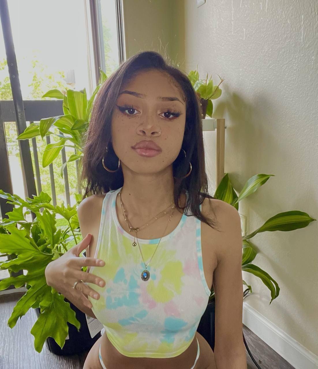 mjaIItii onlyfans mega below