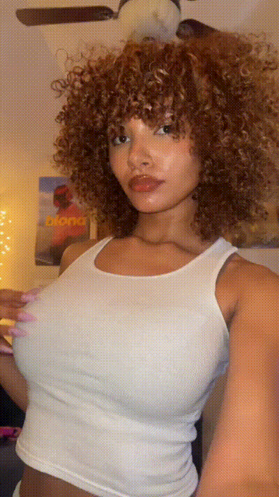 kvIcv onlyfans below