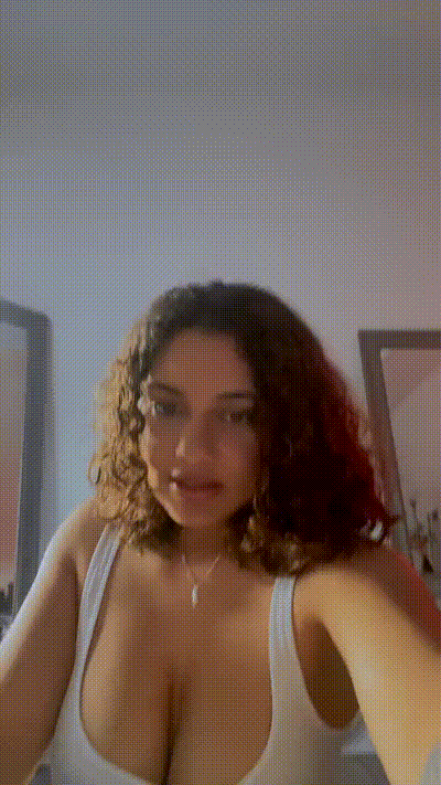 viipvictoriia onlyfans below