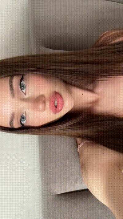sassherra onlyfans below