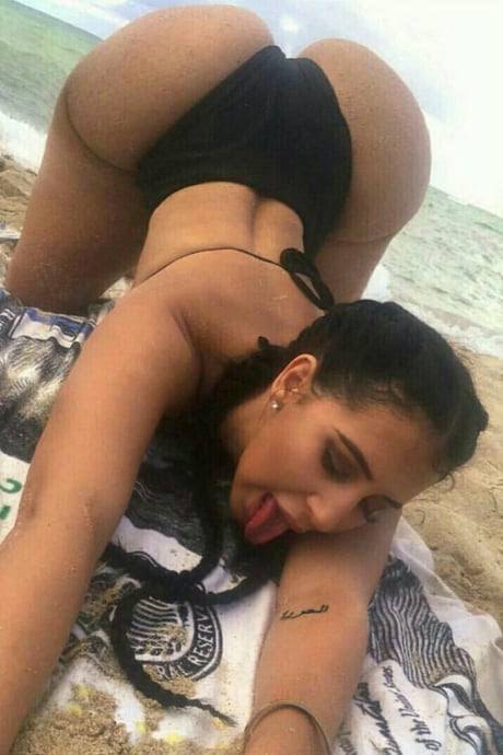 vaIerrieekayy onlyfans below