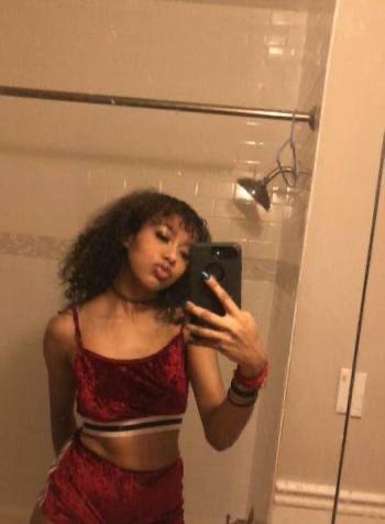 niiassrevenggee onlyfans below