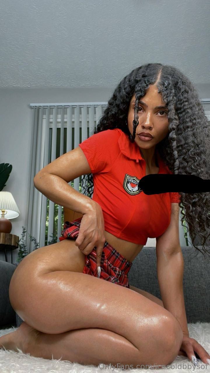 bbyysoff onlyfans below