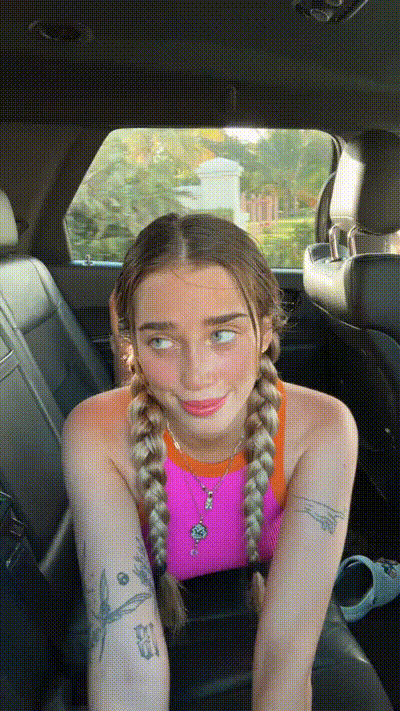 favvsIutt onlyfans below