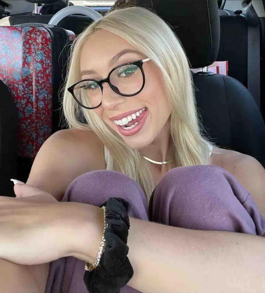 ohhsooIoveIIyy onlyfans below