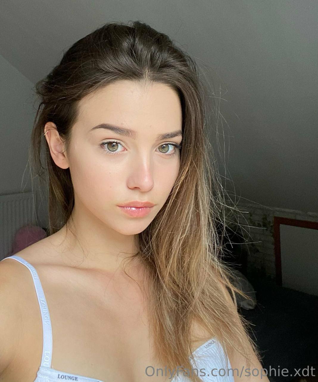sophiieex onlyfans below