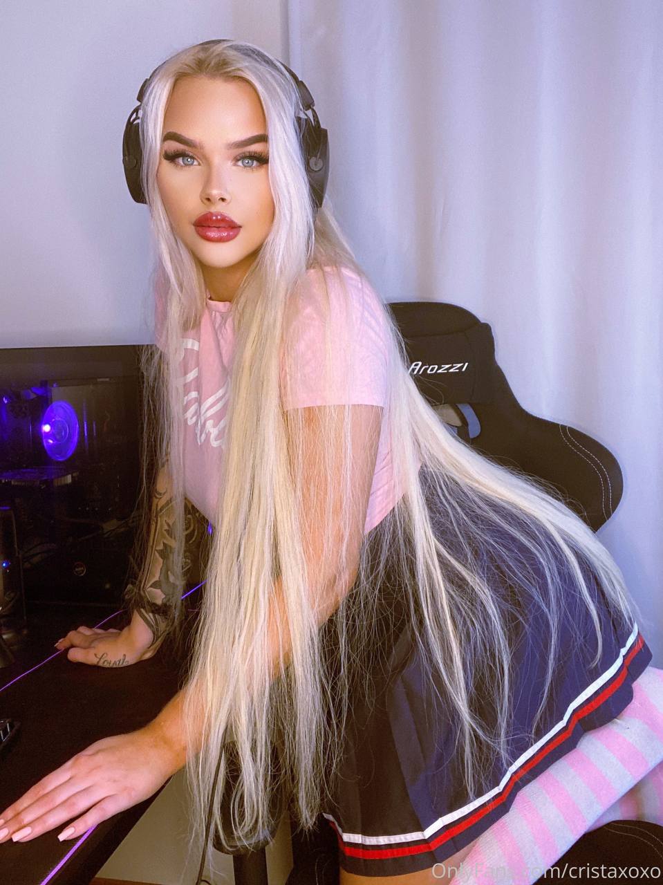 beIIeeb onlyfans below